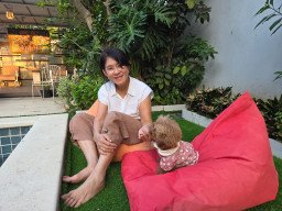 Perempuan Hebat di Sekitar Kita: Melia dan Gerakan Sunyi dari Dapur yang Menjaga Bumi