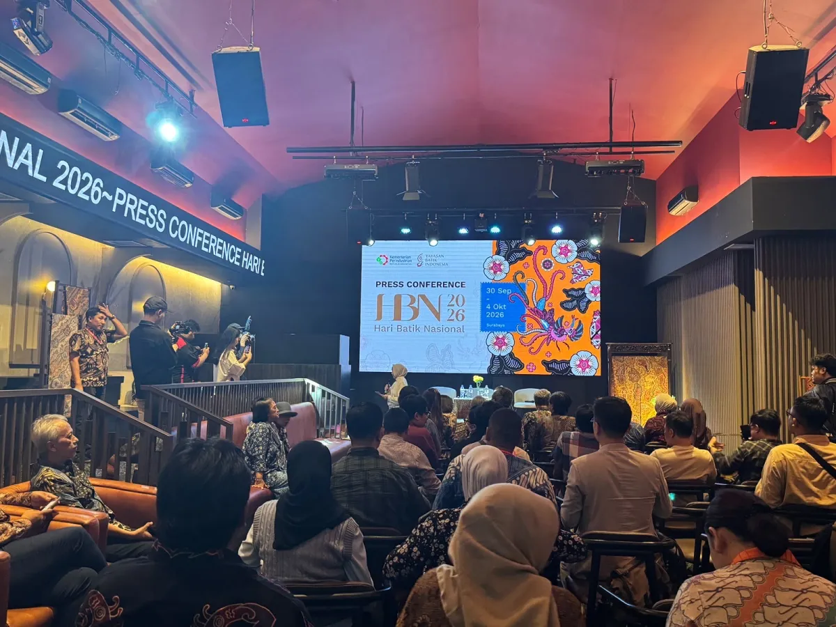 Hari Batik Nasional 2026 Digelar di Surabaya, Ada Batik Berlayar di Kalimas